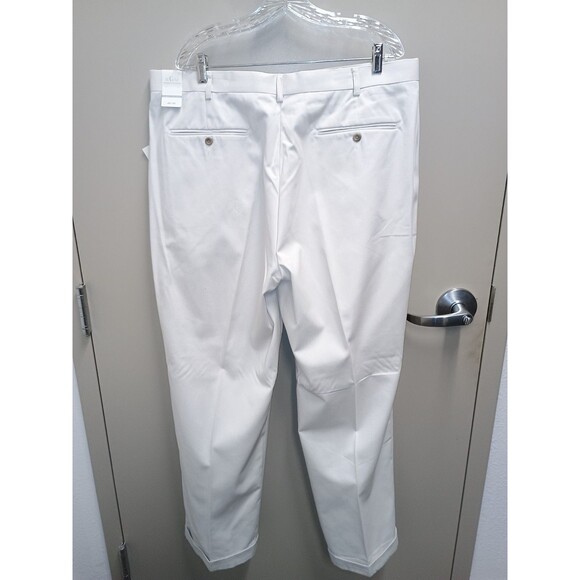 RGM Light Khaki Casual Pants Mens 40x32 Pleatetd Front Cuffed Hem NWT - Picture 8 of 12